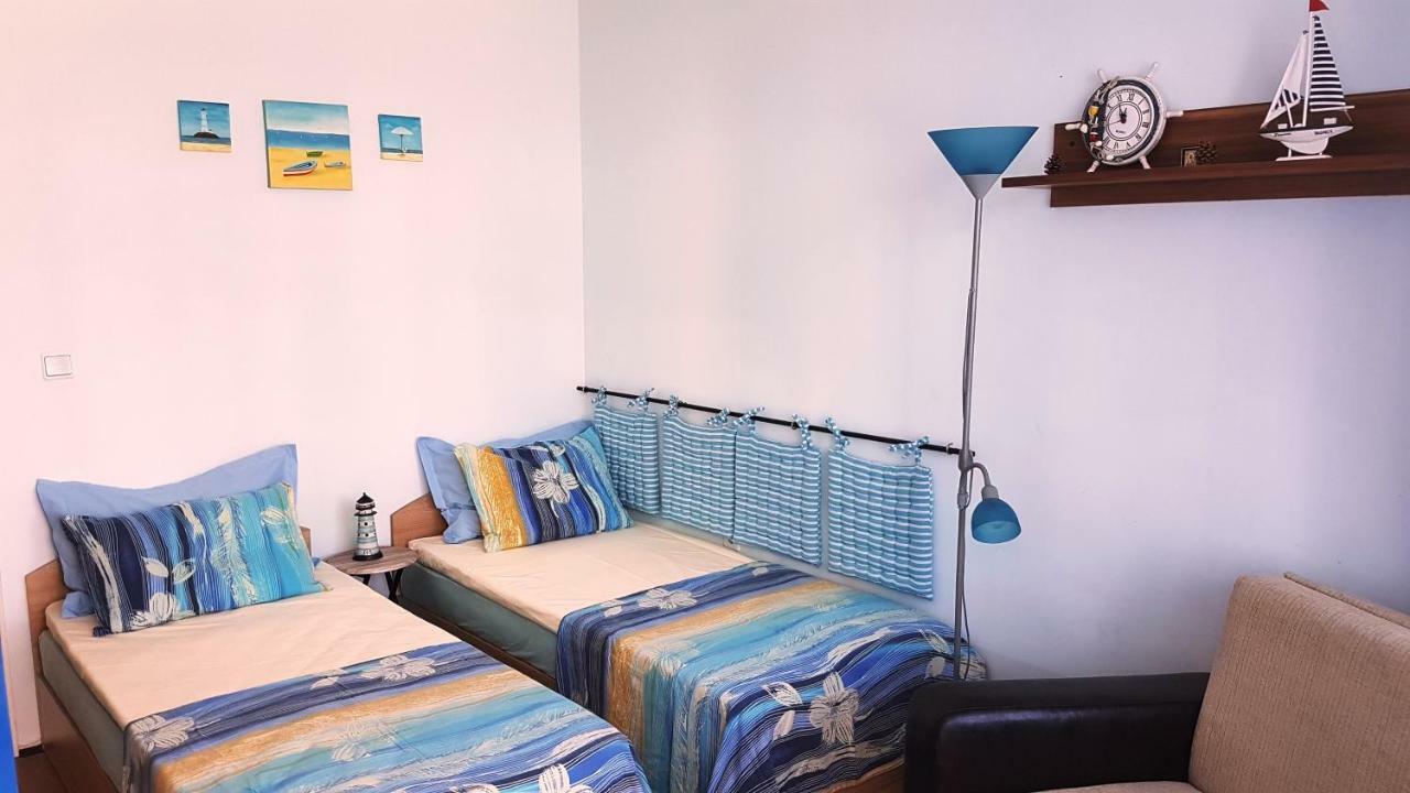 Blue Bay Sea View Apartment Pomorie Ngoại thất bức ảnh